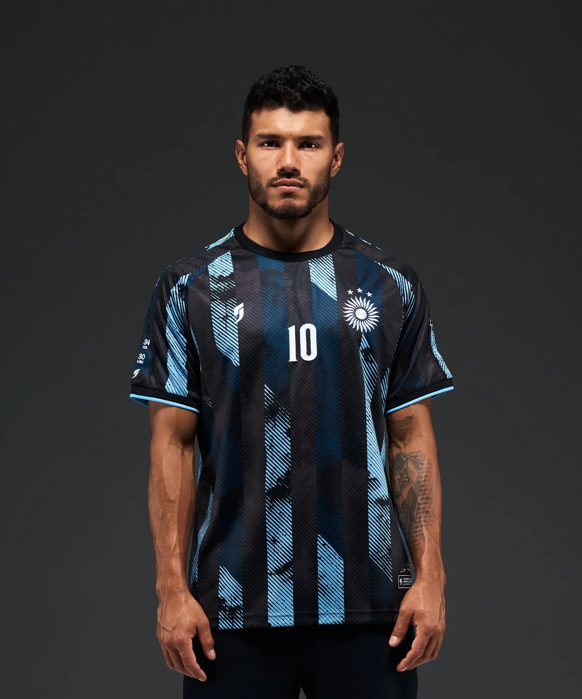 the-legends-01_1.webp